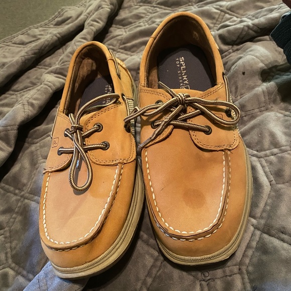 Sperrys - Picture 1 of 2